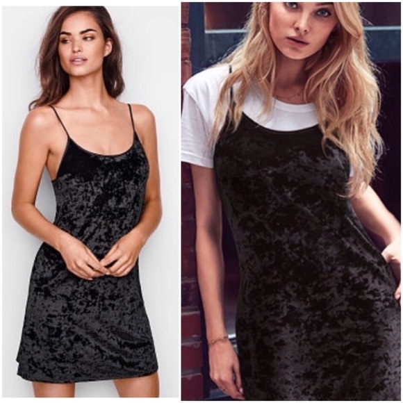 PINK Victoria's Secret Dresses & Skirts - Victoria’s Secret Crushed Velvet Slip XS/S